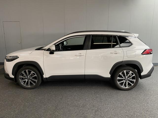 Toyota COROLLA Cross Hybrid 140 Dynamic Automaat uit 2024 Rijklaar + Fabrieksgarantie Henk Jongen Auto's in Helmond, al 50 jaar service zoals 't hoort!