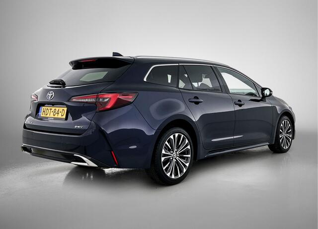 Toyota COROLLA Touring Sports Hybrid 140 Dynamic | Draadloze Telefoonlader | Stoelverwarming | Climate Control | Parkeersensoren |