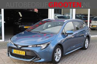 toyota-corolla-touring-sports-1.8-h