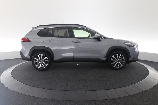 Toyota COROLLA Cross Hybrid 140 Style