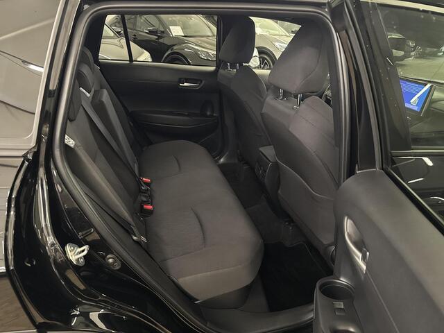 Toyota COROLLA Cross Hybrid 140 Style | 06-10141018 Voor meer informatie