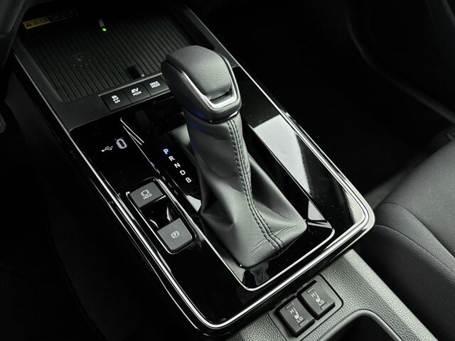 Toyota COROLLA Cross Hybrid 140 Dynamic | NIEUW & DIRECT LEVERBAAR | Prijs inclusief alle acties | Facelift Model |