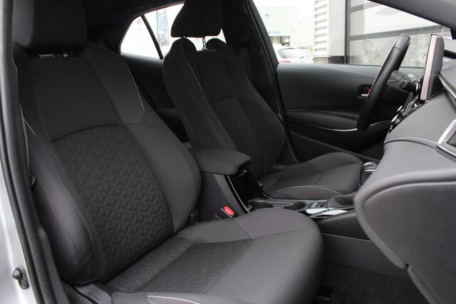 Toyota COROLLA 1.8 Hybrid Active / Carplay / Camera / N.A.P.