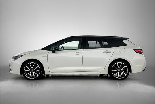 Toyota COROLLA Touring Sports 2.0 Hybrid Executive | Navigatie | PDC V+A | Stuur-Stoelverwarming |