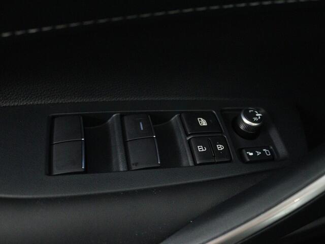 Toyota COROLLA Touring Sports Hybrid 140 Dynamic | All-season banden |