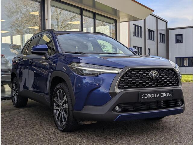 Toyota COROLLA Cross Hybrid 140 Style | Stoel- stuurverwarming | Dodehoek | Elek. achterklep | ACC | PDC V+A | Qi-lader