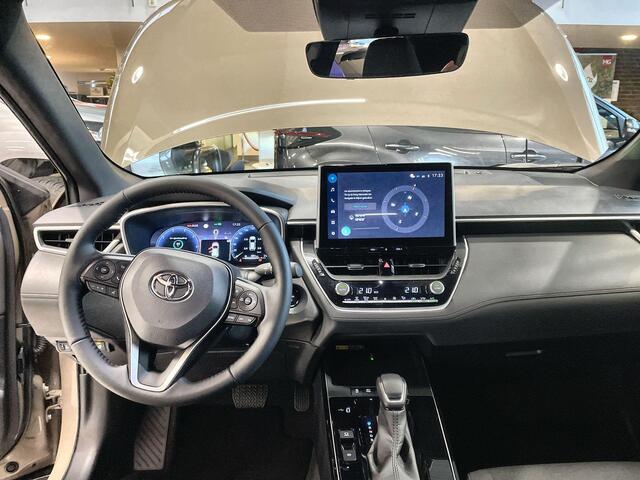 Toyota COROLLA Cross Hybrid 140 Dynamic | Rijklaar