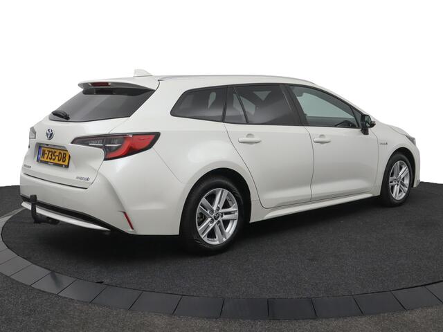 Toyota COROLLA Touring Sports 1.8 Hybrid | Trekhaak | Stuur en stoelverwarming | Apple carplay android auto |