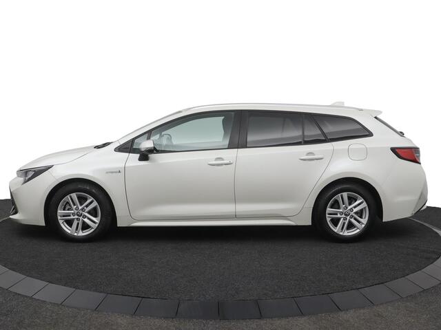 Toyota COROLLA Touring Sports 1.8 Hybrid | Trekhaak | Stuur en stoelverwarming | Apple carplay android auto |