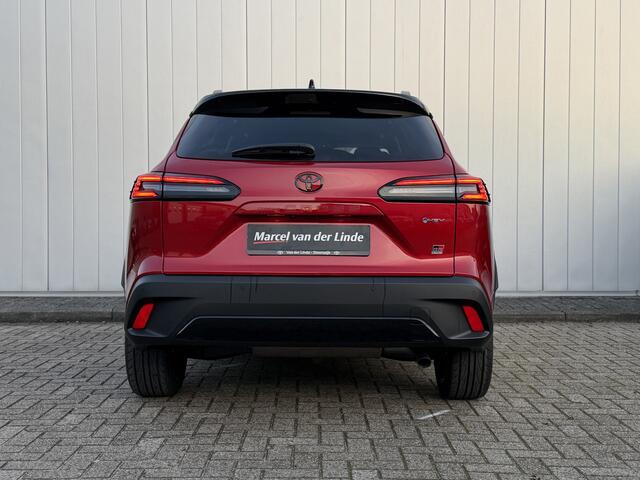 Toyota COROLLA Cross Hybrid 180 GR Sport Nieuw Snel Leveren Pano Stoel Stuur Verwarming