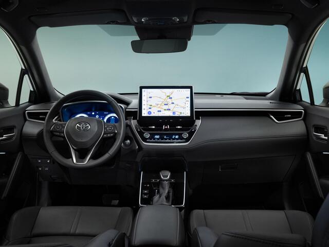 Toyota COROLLA Cross Hybrid 140 Active ¤37.495,- RIJKLAAR! Nu ¤2.000,- voordeel! Nu extra scherp geprijsd!