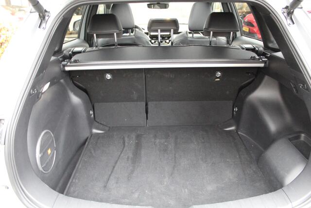 Toyota COROLLA Cross Hybrid 200 Executive Limited | Rijklaar | Pano | Navi | Apple/Android | JBL | Dodehoekdetectie | Stoel/Stuur-verwarming