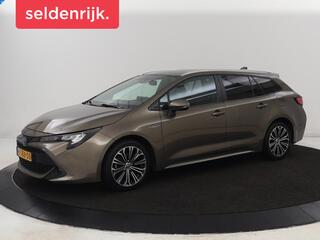 toyota-corolla-1.8-hybrid-business-