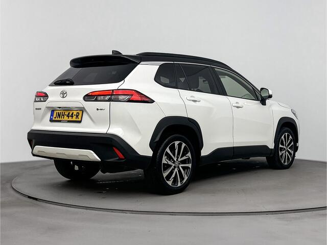 Toyota COROLLA Cross Hybrid 140 Style Bi-Tone Limited | Stoelverwarming | Stuurwielverwarming | Elek. Kofferbakklep | Parkeersensoren V+A |