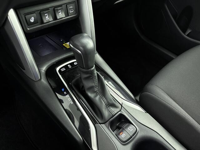 Toyota COROLLA Cross Hybrid 140 Style Bi-Tone Limited | Parkeersensoren V+A | Apple Carplay -/ Android Auto | Parkeercamera | Stoelverwarming |