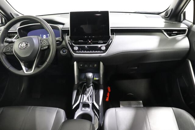 Toyota COROLLA Cross 2.0 High Power Hybrid Launch Edition, JBL, BSM, PANO, Leder Zwart!