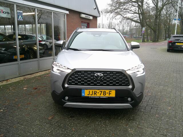 Toyota COROLLA Cross Hybrid 140 Style