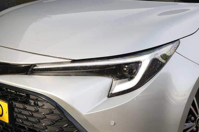 Toyota COROLLA Touring Sports Hybrid 140 Dynamic | Apple Carplay | Achteruitrijcamera | Toyota Safety Sense |