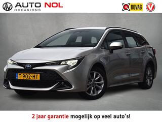 toyota-corolla-touring-sports-hybri