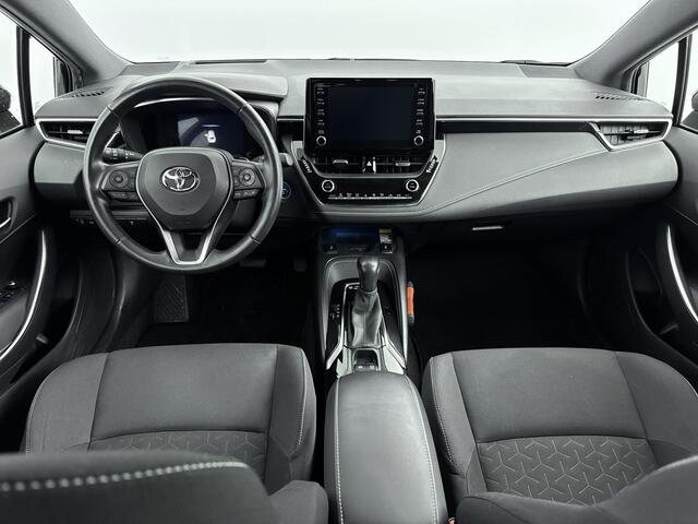 Toyota COROLLA Touring Sports 2.0 Hybrid Style Dealeronderhouden | Stoelverwarming | Parkeersensoren V+A | 17'' LM-Velgen | Donker Getinte Achterruiten |