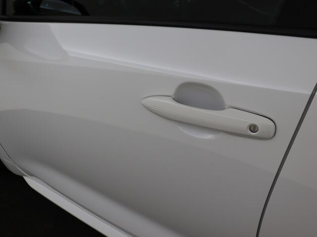 Toyota COROLLA Touring Sports 2.0 Hybrid Premium | BTW Voertuig | Lederen bekleding | Stoelverwarming |