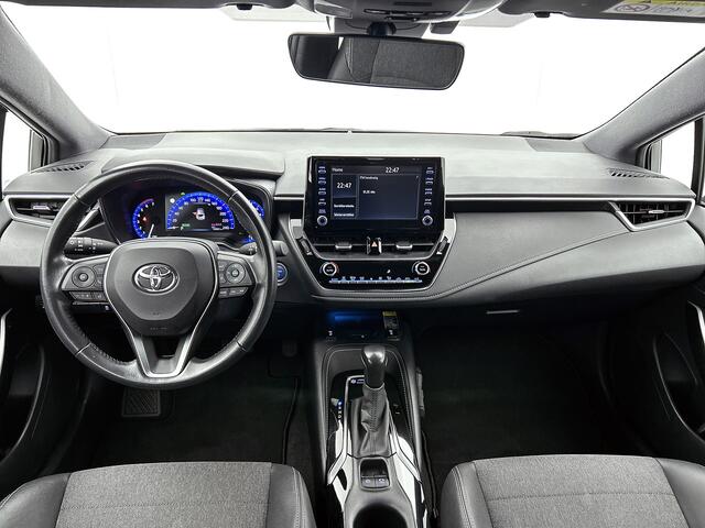 Toyota COROLLA 1.8 Hybrid Dynamic | Navigatie | Trekhaak |
