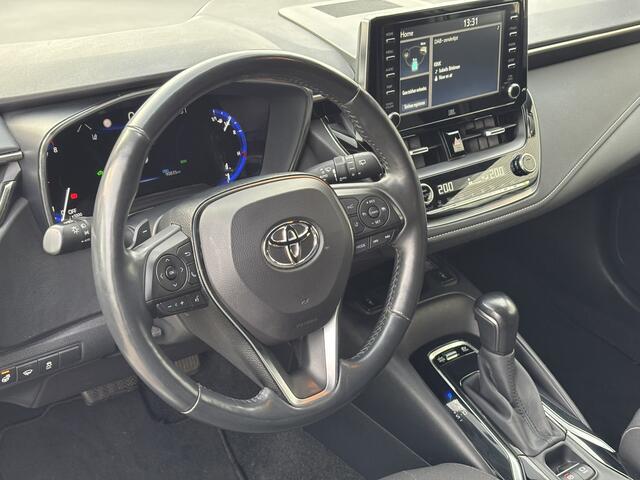 Toyota COROLLA Touring Sports 2.0 Hybrid Dynamic / Allseason Banden / Trekhaak / Stoel, Stuur & Voorruitverwarming / Applecarplay/AndroidAuto /