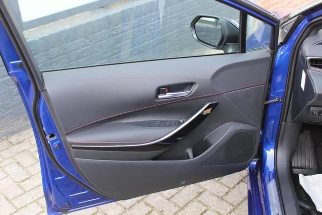 Toyota COROLLA Hybrid 140 GR Sport Bi Tone Navigatie, BSM, Apple Carplay / Android Auto, NIEUW!!!