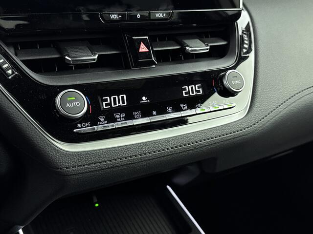 Toyota COROLLA Cross Hybrid 180 Executive *DEMO*