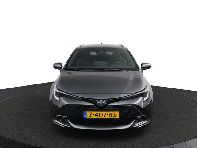 Toyota COROLLA Touring Sports Hybrid 140 Dynamic | Apple Carplay/Android Auto | Parkeersensoren Rondom | Stoelverwarming | Elektrisch bedienbare achterklep |