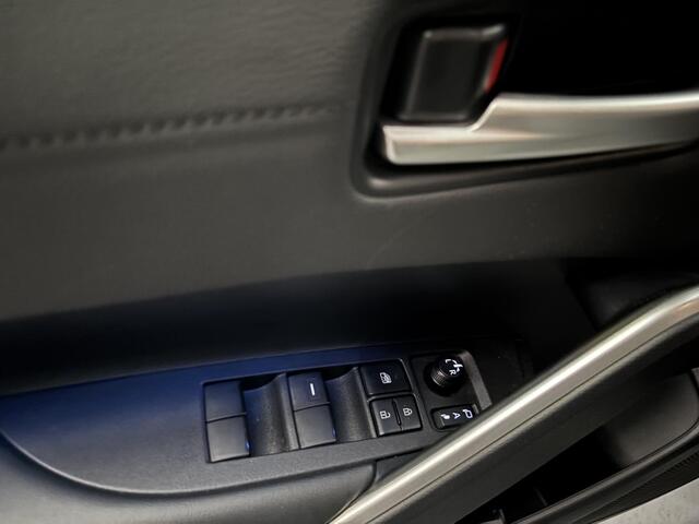 Toyota COROLLA Cross Hybrid 140 Style APPLE CARPLAY/ ANDROID AUTO, SLECHTS 27.682KM, PARKEERSENSOREN!!