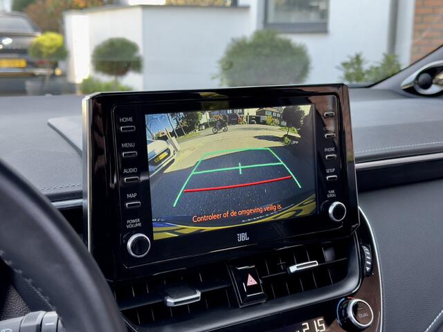 Toyota COROLLA Touring Sports 2.0 HYBRID PREMIUM AUTOM. PANODAK LEDER NAVI CAMERA LED LMV PDC