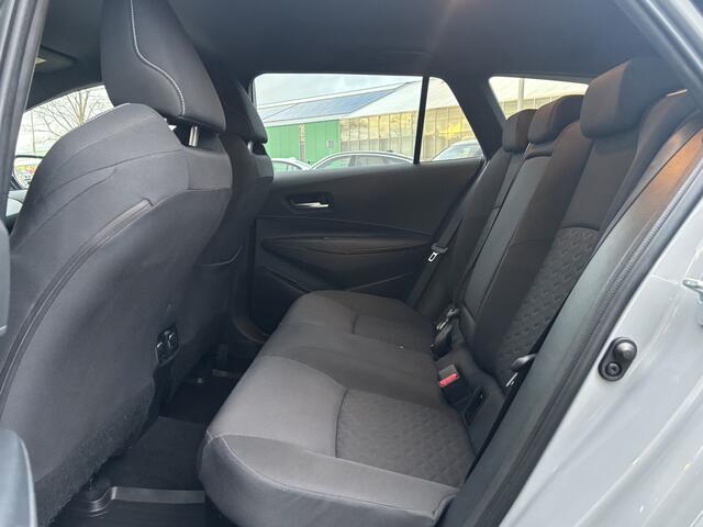 Toyota COROLLA Touring Sports 1.8 Hybrid Business Plus | ACC | Camera | HUD | Winterpack