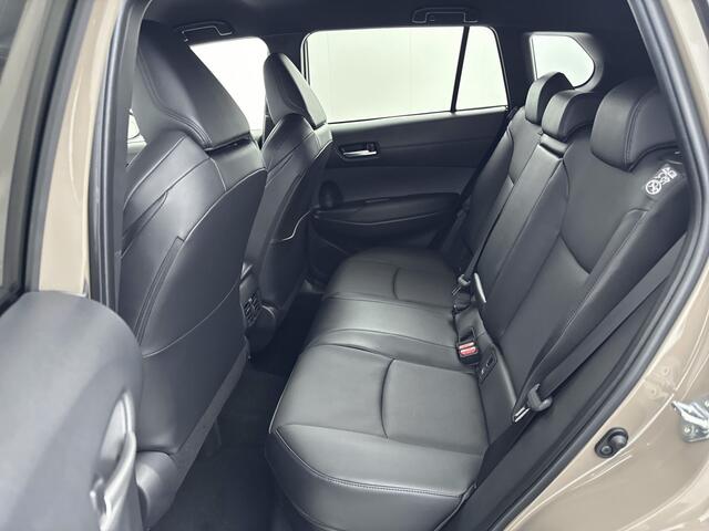 Toyota COROLLA Cross Hybrid 180 Executive | Apple Carplay & Android Auto | parkeercamera | Auto op bestelling!