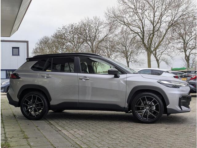 Toyota COROLLA Cross Hybrid 180 GR Sport | JBL | PDC V+A | Stoel- stuurverwarming | Sportstoelen | BSM | Elek. achterklep