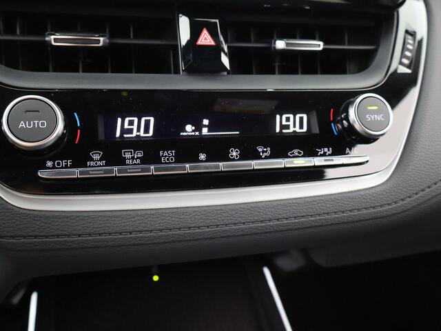 Toyota COROLLA Cross Hybrid 180 Executive | CarPlay/Android Auto | JBL | Leder | Camera |