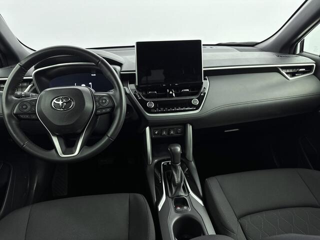Toyota COROLLA Cross Hybrid 140 Style | Parkeersensoren V+A | Draadloos Apple Carplay -/ Android Auto |