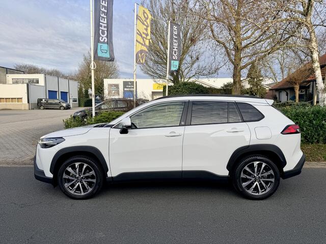 Toyota COROLLA Cross 2.0 Hybrid 197PK PanooACCoCamera