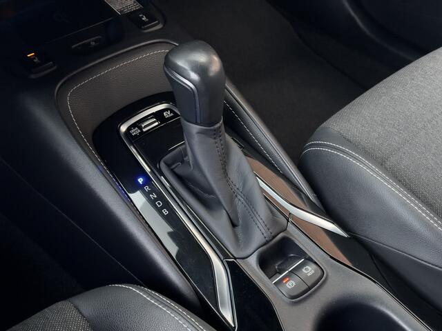 Toyota COROLLA Touring Sports 1.8 HYBRIDE PLUS AUT LEDER NAVI CAMERA LED LMV PDC