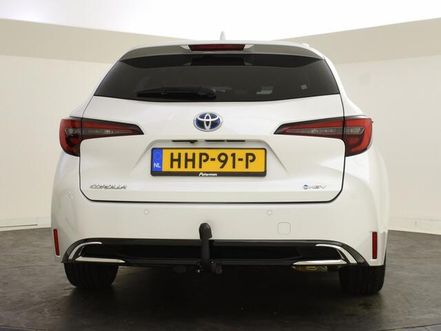 Toyota COROLLA Touring Sports Hybrid 140 Style Edition | Trekhaak | All Seasons | PDC V+A