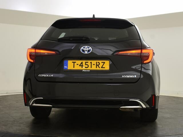Toyota COROLLA Touring Sports Hybrid 140 Active | All Seasons banden | Carplay | Camera