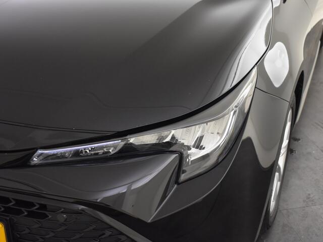Toyota COROLLA Touring Sports Hybrid 140 Active | All Seasons banden | Carplay | Camera