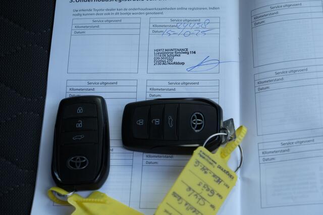 Toyota COROLLA Cross Hybrid 140 Style Automaat | Apple CarPlay en Android Auto | Park