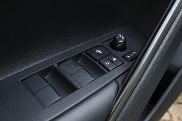 Toyota COROLLA Cross Hybrid 140 Dynamic Panoramadak