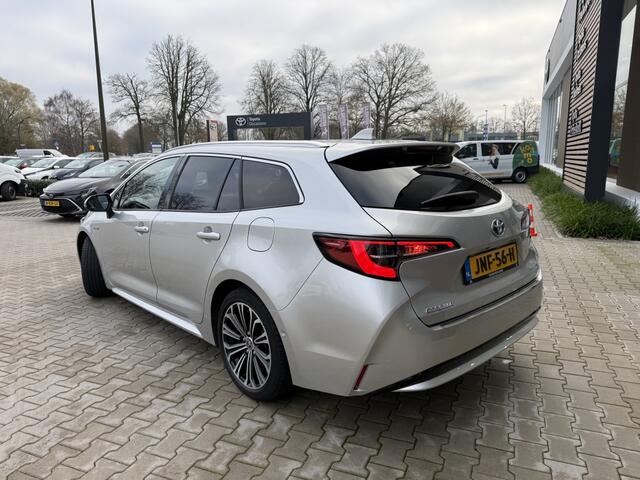 Toyota COROLLA Touring Sports 1.8 Hybrid Executive Edition | Head Up | Blindspot | Parkeersens