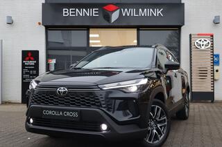 toyota-corolla-cross-hybrid-140-dyn