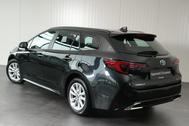 Toyota COROLLA Hybrid 140 Dynamic Limited Stuur & Stoelverwarming