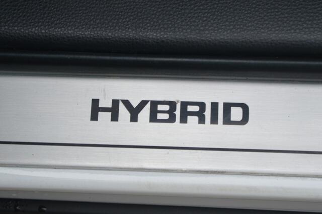 Toyota COROLLA Cross 2.0 HP Hybrid Lau.Ed, Trekhaak, Panorama dak, Camera,