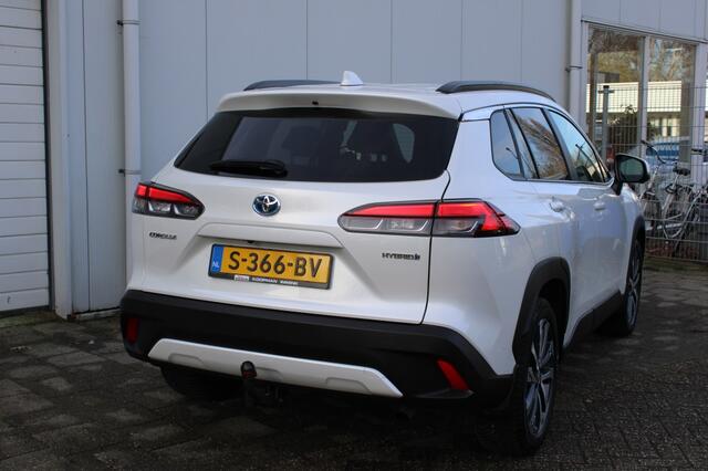Toyota COROLLA Cross 2.0 HP Hybrid Launch Edition + Trekhaak