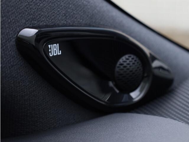 Toyota COROLLA Touring Sports Hybrid 200 Executive | Panoramadak | JBL-Audio | Head-Up